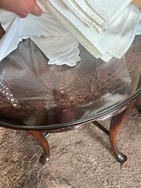 Tavolino in legno e vetro