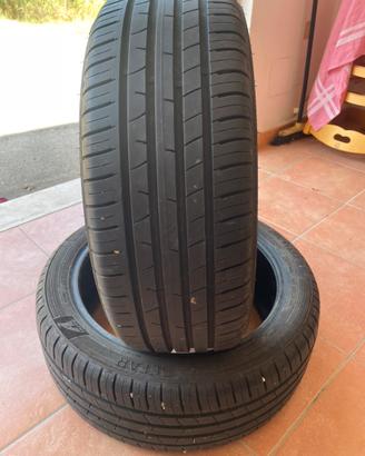 Gomme 205/45/17