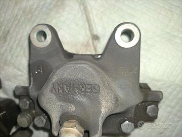 Mercedes - pinze freni posteriori doppio pistone