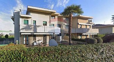 GARAGE/BOX A DALMINE - SFORZATICA-