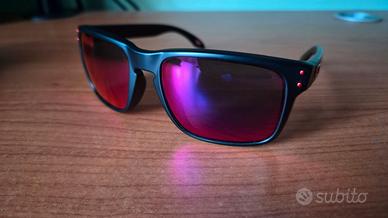 Oakley Holbrook OO9102 – Nuovi mai indossati 
