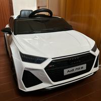  auto per bambini AUDI RS6