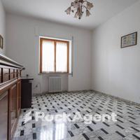 TRILOCALE CON ASCENSORE