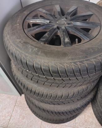 Gomme invernali e cerchi 215-70-16