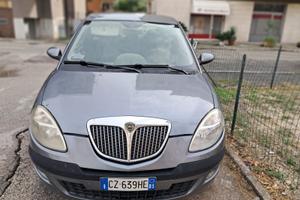 Lancia ypsilon 1.2 benzina