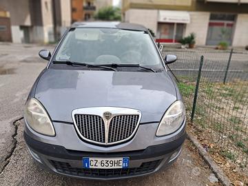 Lancia ypsilon 1.2 benzina