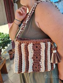 borsa all' uncinetto 