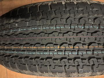 Ruota + cerchio 215/65 R16