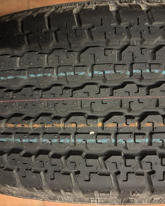 Ruota + cerchio 215/65 R16