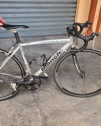 bici da corsa bianchi 