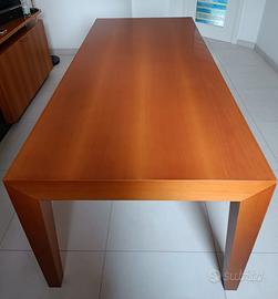 Tavolo in ciliegio Cappellini