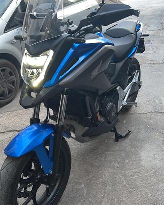 NC 750X DCT