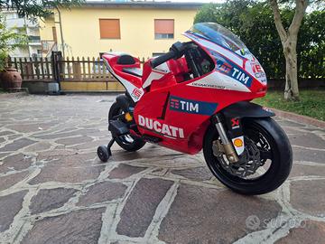 Ducati PegPerego Desmosedici