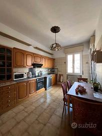 Modena stanze luminose zona musicisti