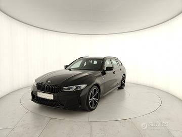 BMW 320d Touring mhev 48V xdrive MSport auto