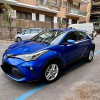 Toyota C-HR Full Hybrid 1.8 Business – Maggio 2022
