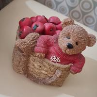 🧸 Orsacchiotto in ceramica con cesto di mele