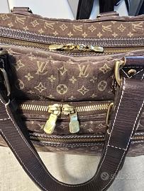 Borsa Louis Vuitton modella Sac a Langer