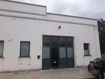 Magazzino a Quarrata