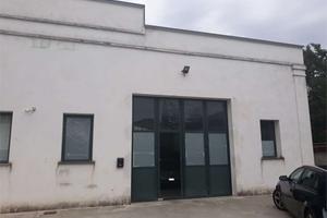 Magazzino a Quarrata
