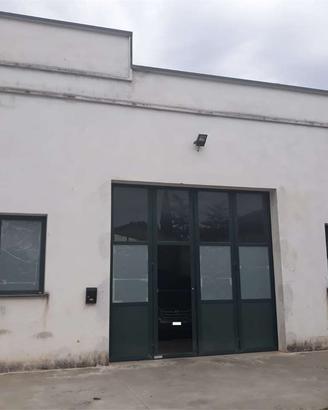 Magazzino a Quarrata