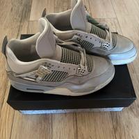 Jordan 4 frozen