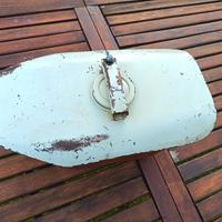 serbatoio vespa Faro basso 