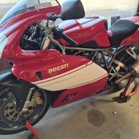 DUCATI 900 SS