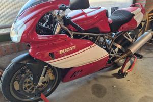 DUCATI 900 SS