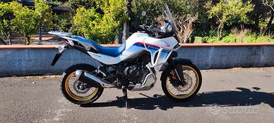 Honda Transalp 750 full optional 
