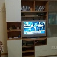 Mobile porta tv con cassetti