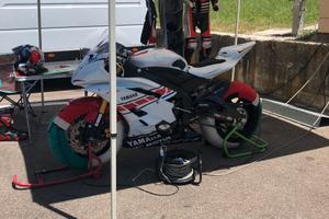 Yamaha r6