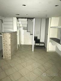 Locale commerciale/garage