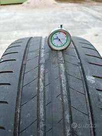 Gomme Bridgestone Turamza T005 255/40/18