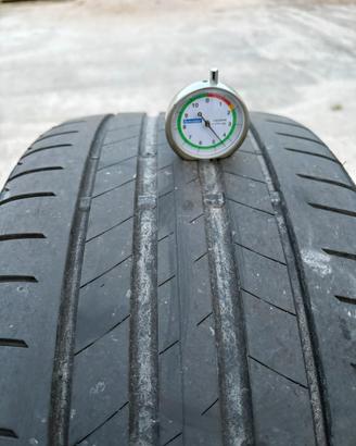 Gomme Bridgestone Turamza T005 255/40/18