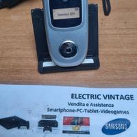 9358-Cellulare Motorola V220