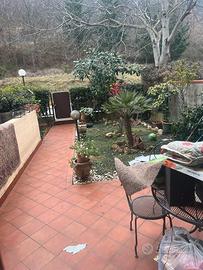 Villetta a schiera su più livelli