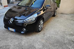 Renault Clio 4 Costume National 1.5 75cv