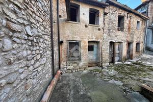 RUSTICO A REVINE LAGO