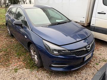 Opel Astra 1.5 CDTI 122 CV S&S 5 porte Business El