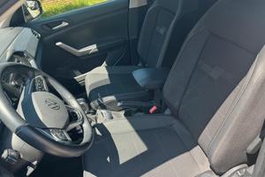 Volkswagen T-cross 1.0 dsg R line