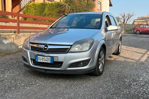 Opel astra 2008