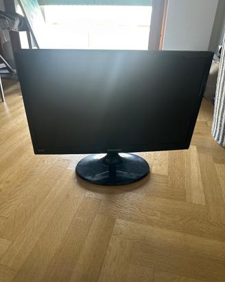 Samsung SyncMaster TV/Monitor 22” con base – HDMI