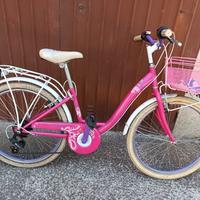 Bicicletta da bambina accessoriata .di qualità!