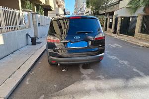Ford S MAX anno 2009