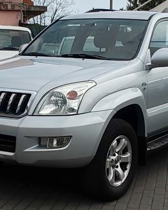 Toyota Land Cruiser 3.0 D-4D 16V cat 5 porte Sol