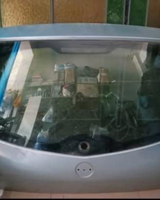 cofano posteriore alfa romeo 147 prima serie