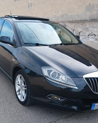 lancia delta 2.0 multijet 170 CV