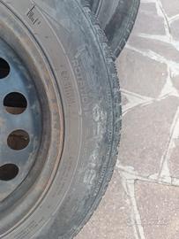cerchi ferro +pneumatici invernali 185/65 R15