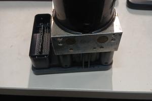 Centralina ABS / ESP Vag  Codice 1K0 907 379 K